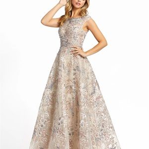 Mac Duggal Pink / Gold Wedding Dress New Size 2